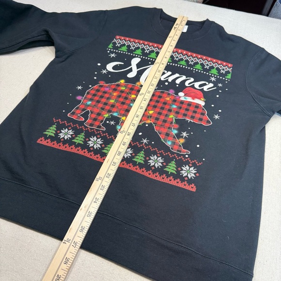 Mama Bear Christmas Black Sweatshirt - Size Medium - Picture 13 of 15
